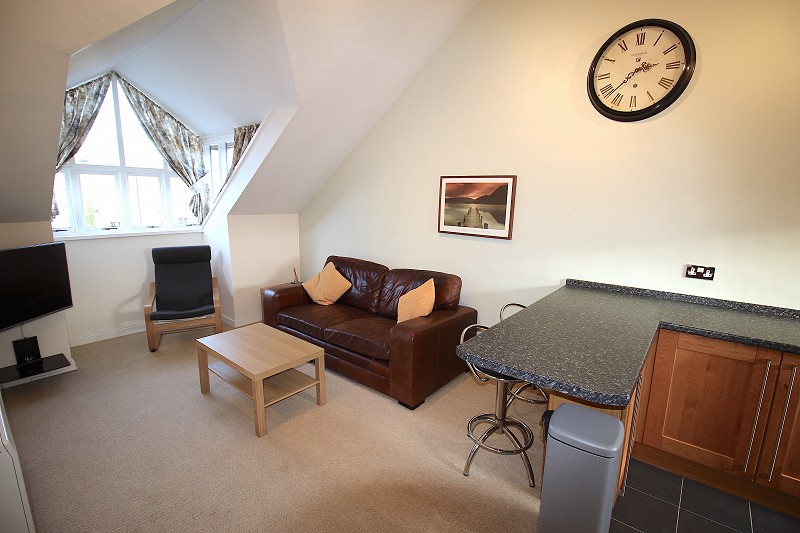 Lounge 1