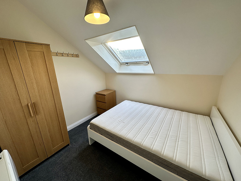 The Mews Bedroom 2
